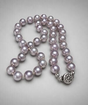 Lilac Faux Pearl Necklace Vintage 15.5"‎ Single Strand Beaded Short blu3-14